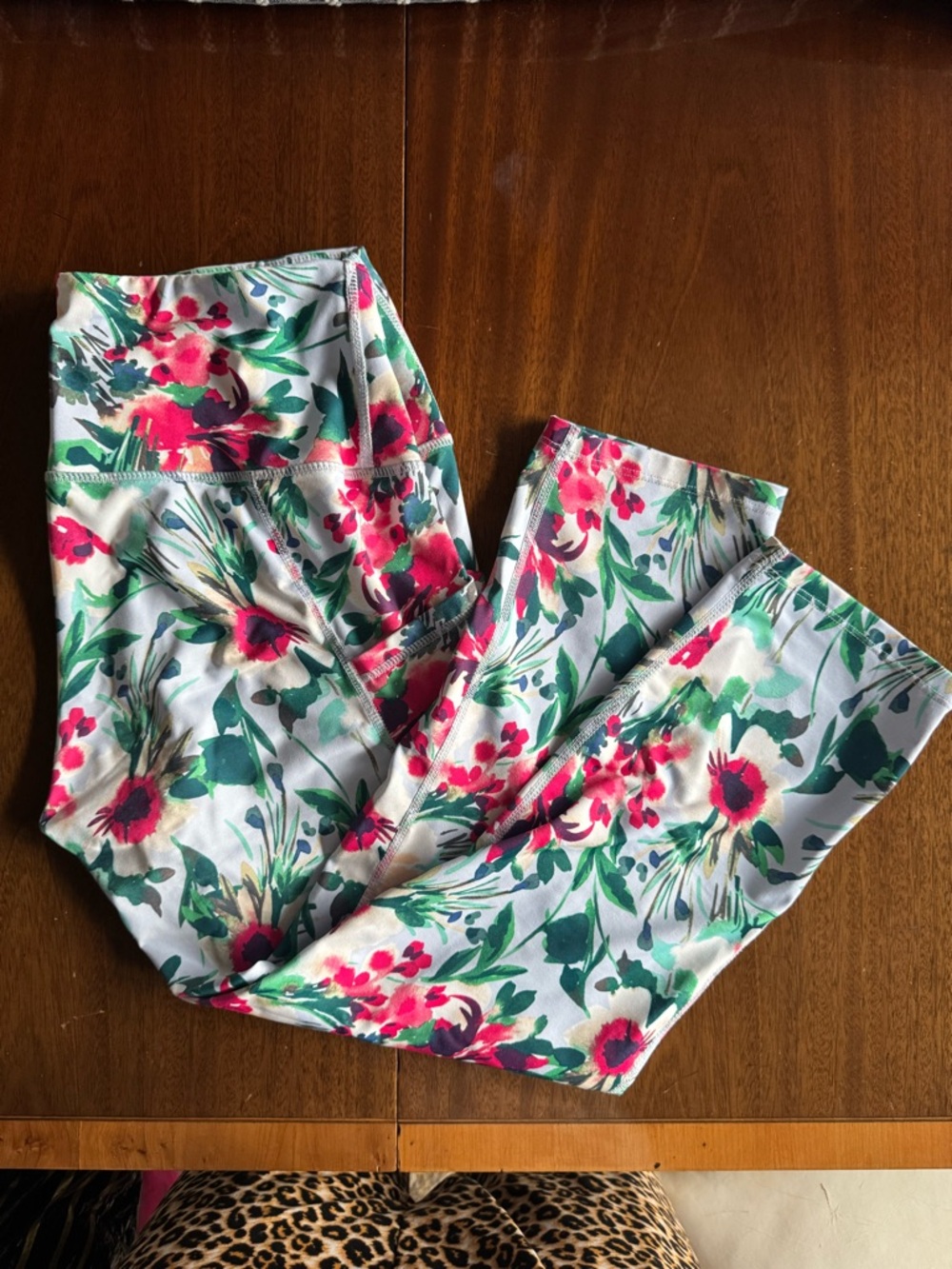 Apana Floral Capri Leggings - Light Blue with Pink & Green Flowers